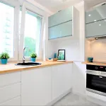 Srodmiescie Апартаменты Гданьск